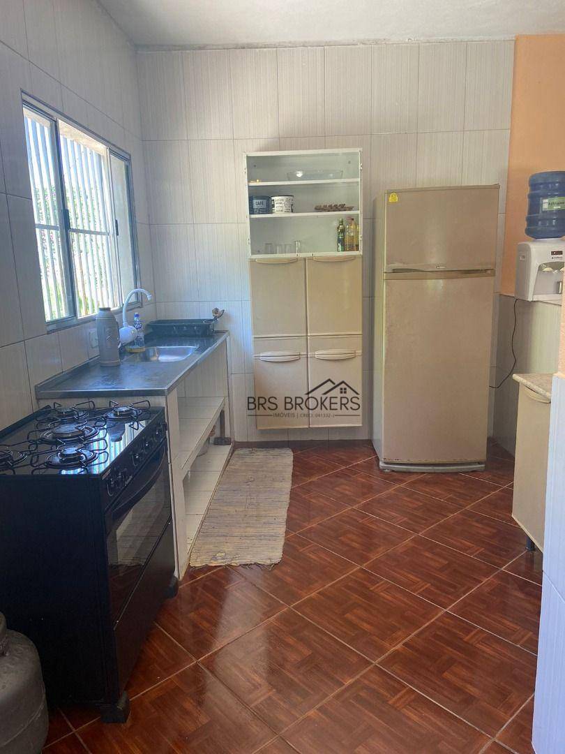 Chácara à venda com 3 quartos, 100m² - Foto 11