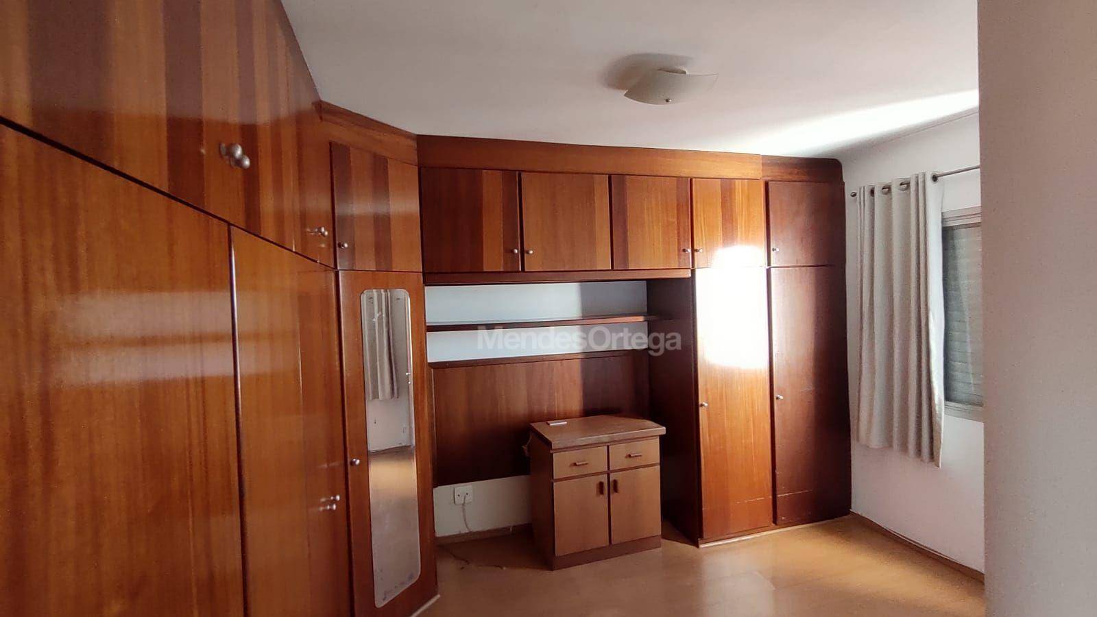 Apartamento para alugar com 3 quartos, 90m² - Foto 14