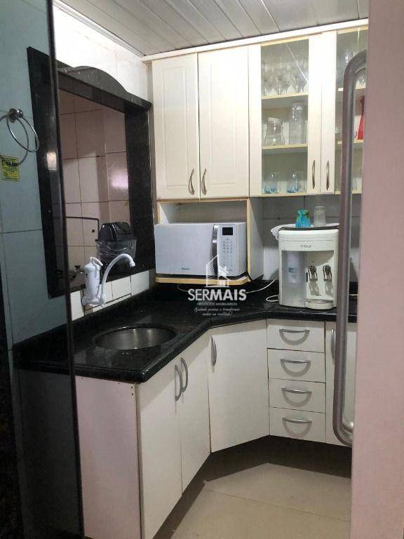 Casa de Condomínio à venda com 3 quartos, 150m² - Foto 3