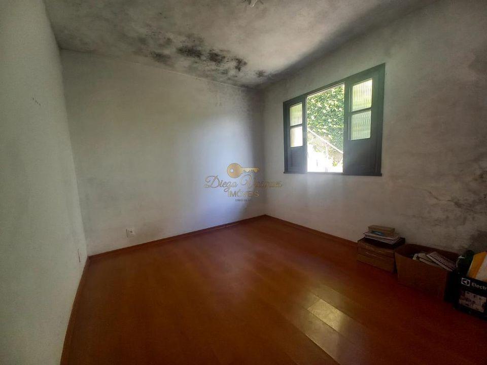 Casa à venda com 2 quartos, 1200m² - Foto 18