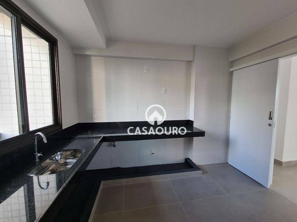 Apartamento à venda com 4 quartos, 133m² - Foto 22