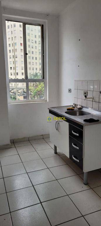 Apartamento para alugar com 1 quarto, 40m² - Foto 7