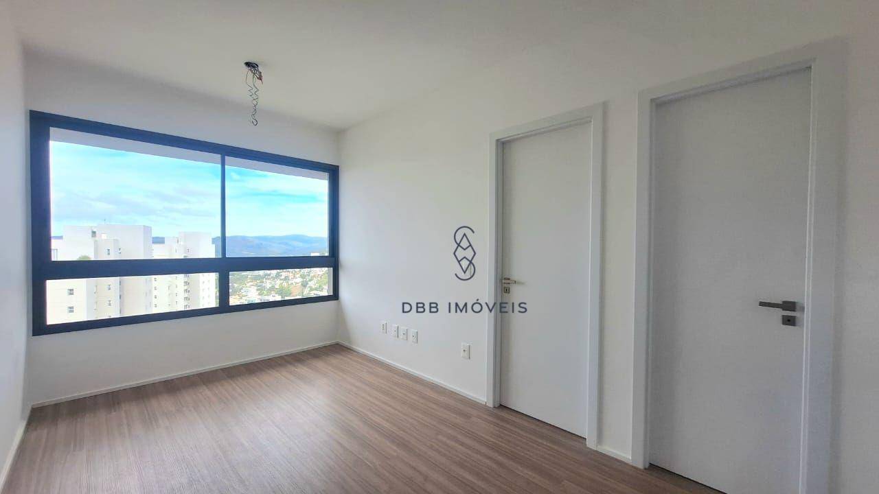 Apartamento à venda com 1 quarto, 44m² - Foto 1