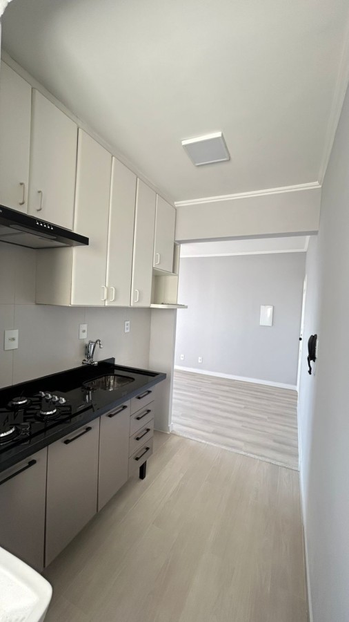 Apartamento para alugar com 1 quarto, 57m² - Foto 1