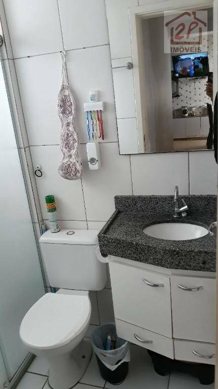 Apartamento à venda com 3 quartos, 73m² - Foto 7