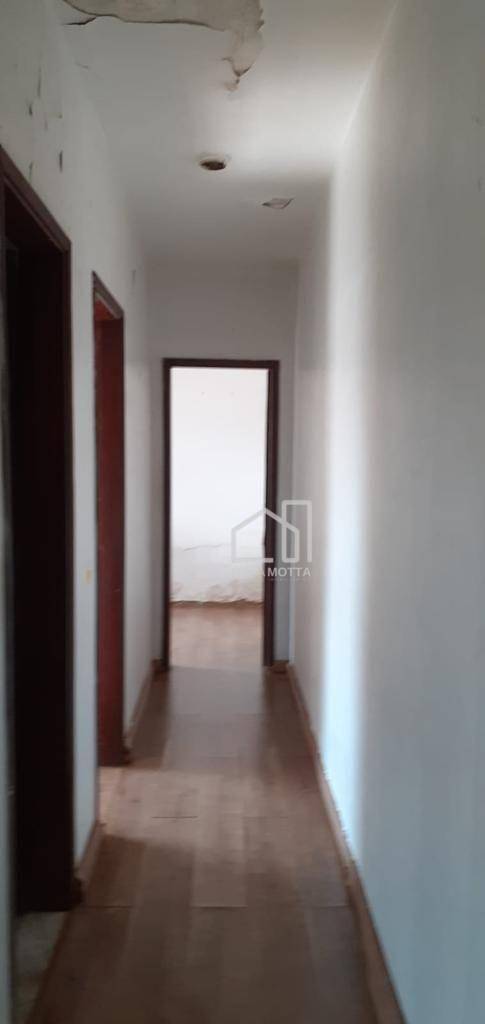 Casa à venda com 5 quartos, 260m² - Foto 14