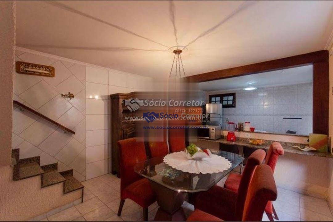 Sobrado à venda com 3 quartos, 200m² - Foto 24