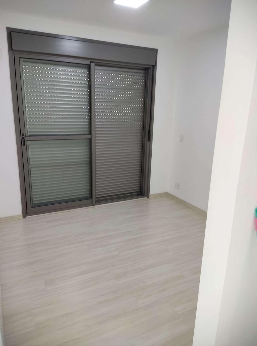 Apartamento à venda com 1 quarto, 42m² - Foto 6