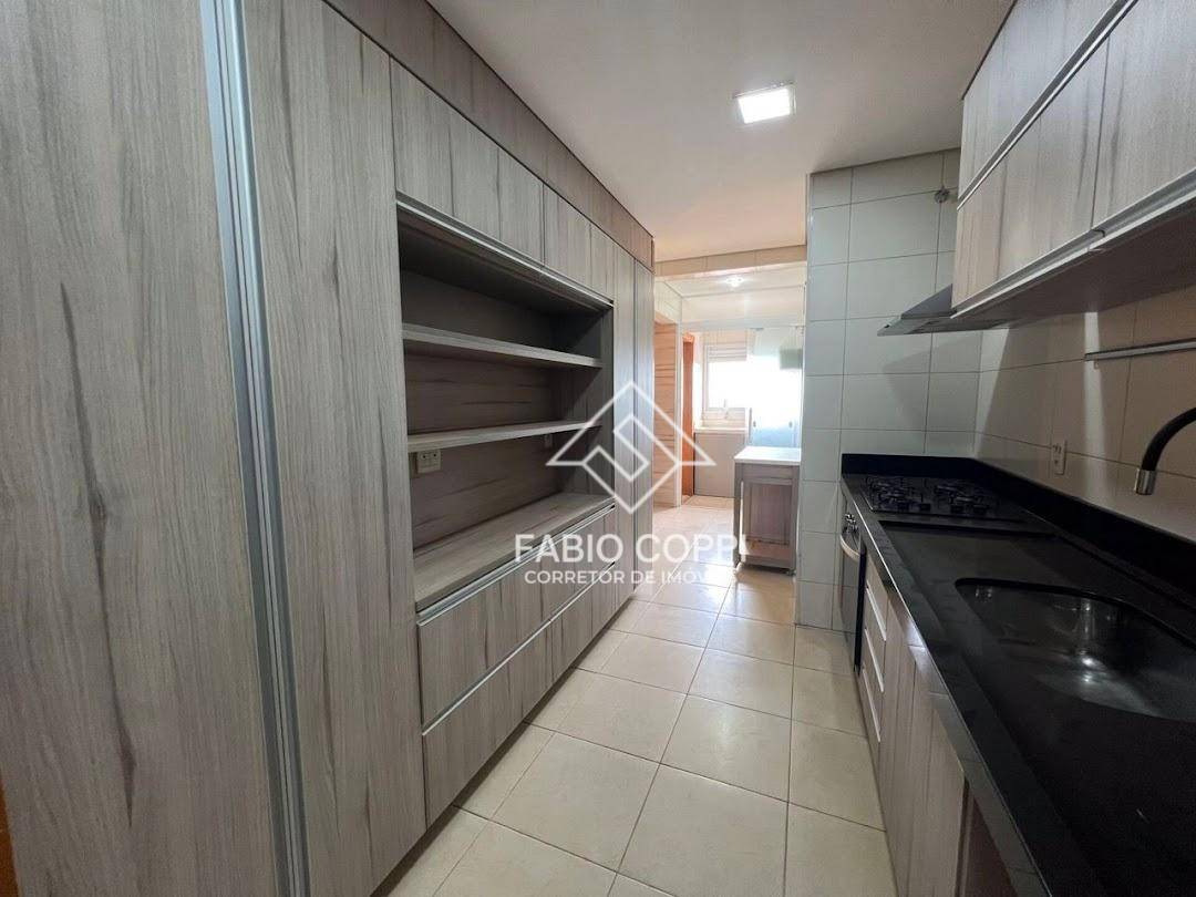 Apartamento à venda com 3 quartos, 128m² - Foto 4