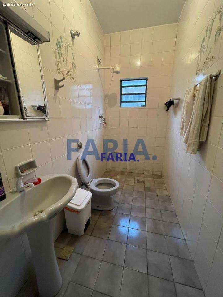 Casa à venda com 4 quartos, 250M2 - Foto 20