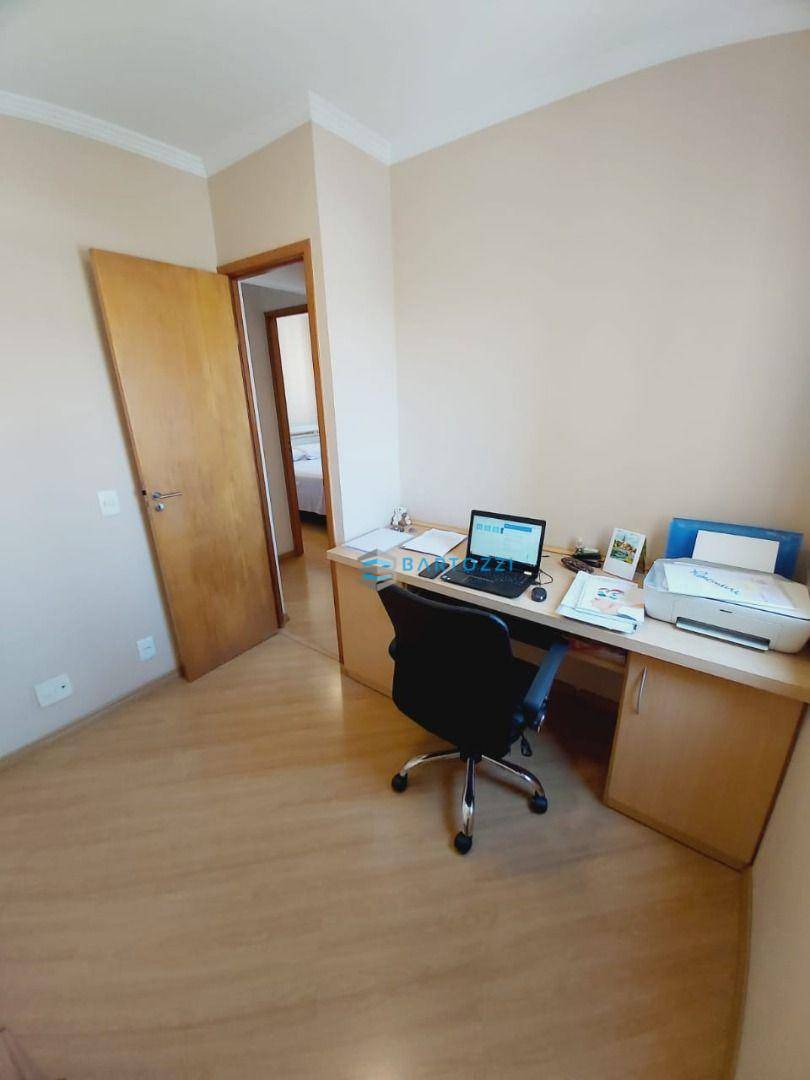 Apartamento à venda com 3 quartos, 60m² - Foto 15