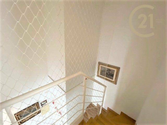 Apartamento à venda com 2 quartos, 76m² - Foto 8