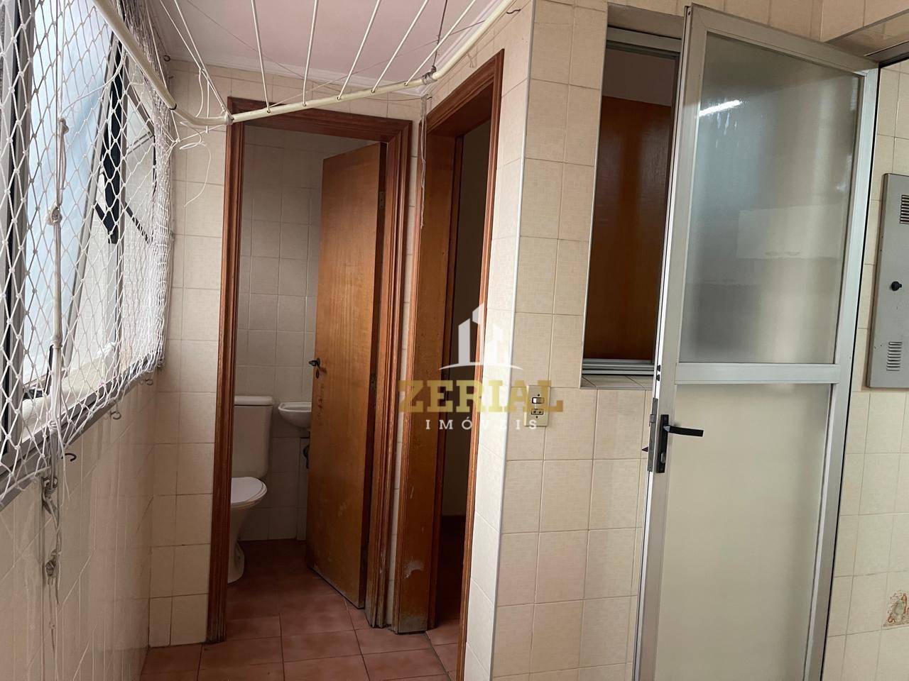 Apartamento para alugar com 3 quartos, 146m² - Foto 11