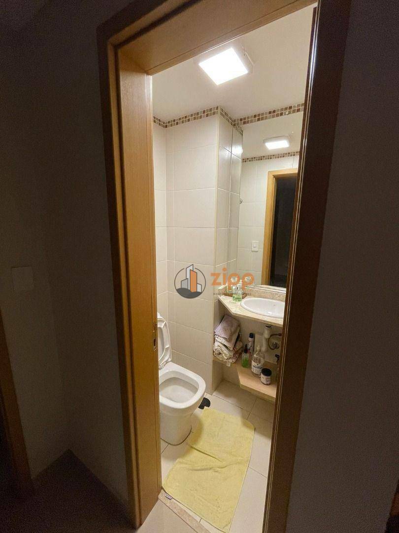 Apartamento à venda com 3 quartos, 114m² - Foto 32