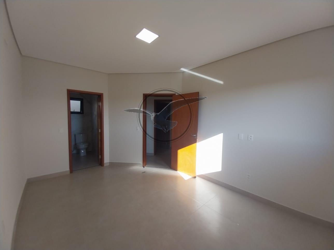 Casa de Condomínio para alugar com 4 quartos, 300m² - Foto 20