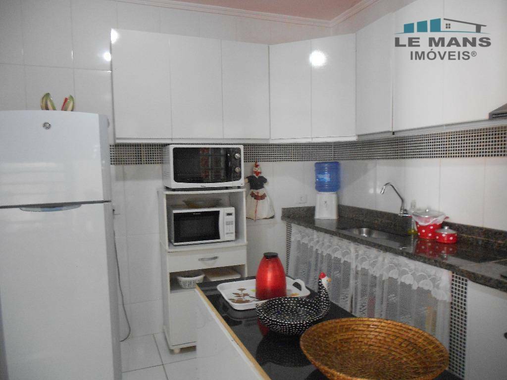 Casa à venda com 3 quartos, 95m² - Foto 6