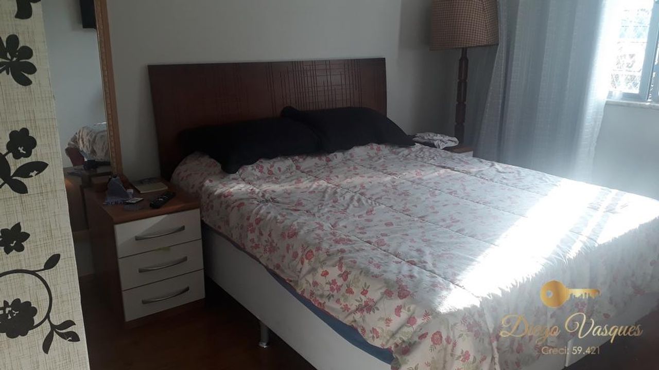 Apartamento à venda com 2 quartos, 68m² - Foto 5