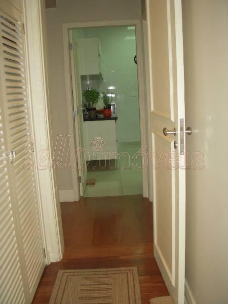 Apartamento à venda com 4 quartos, 187m² - Foto 8