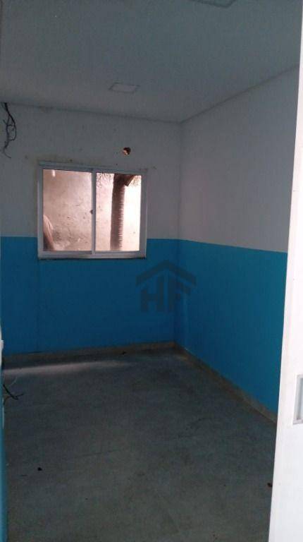 Casa de Condomínio para alugar com 3 quartos, 146m² - Foto 12