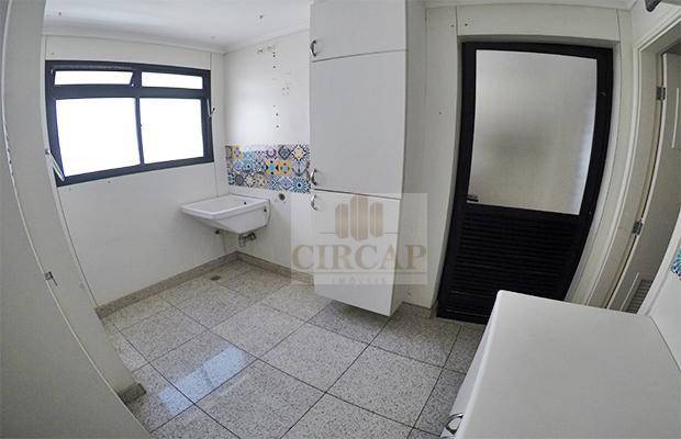 Apartamento à venda com 4 quartos, 188m² - Foto 21