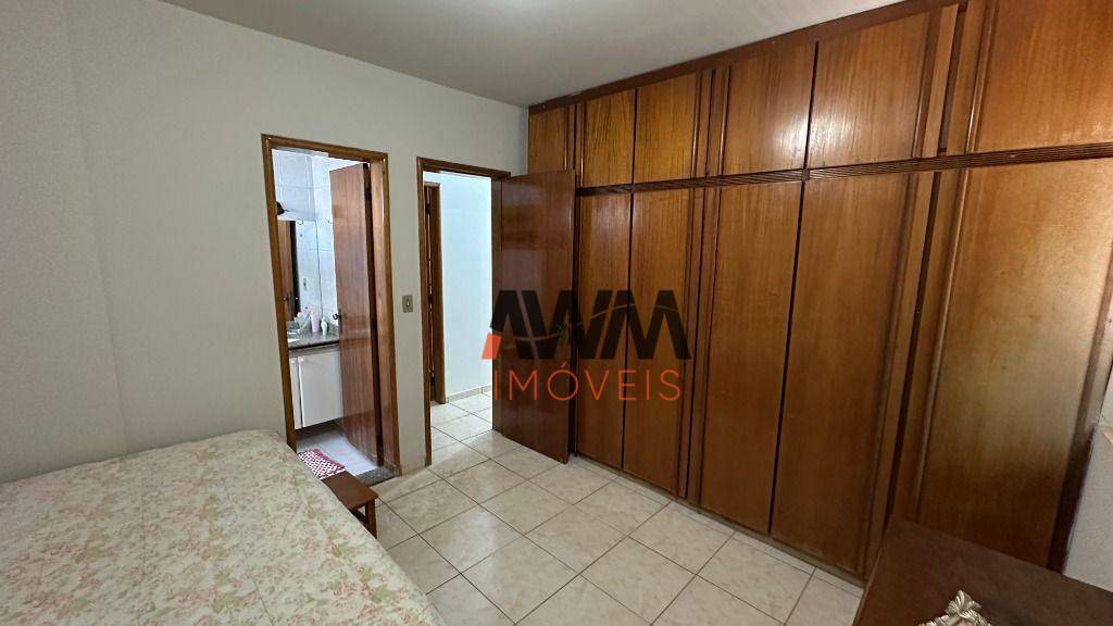 Apartamento à venda com 3 quartos, 87m² - Foto 18