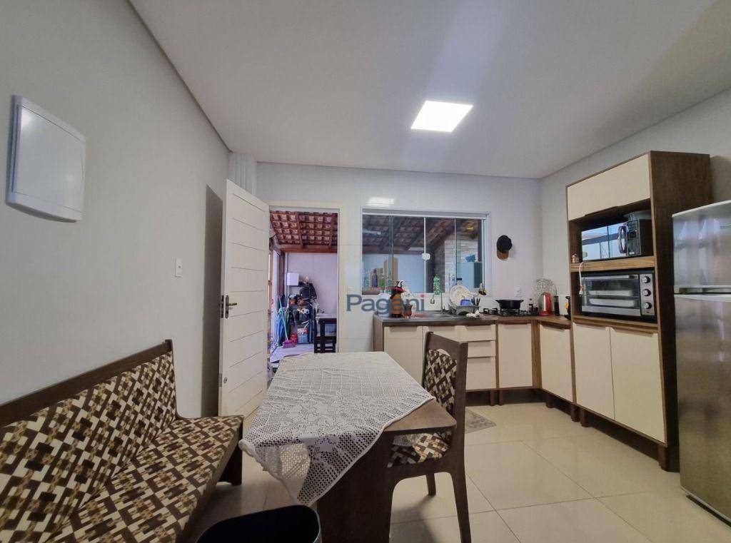 Sobrado à venda com 3 quartos, 100m² - Foto 6
