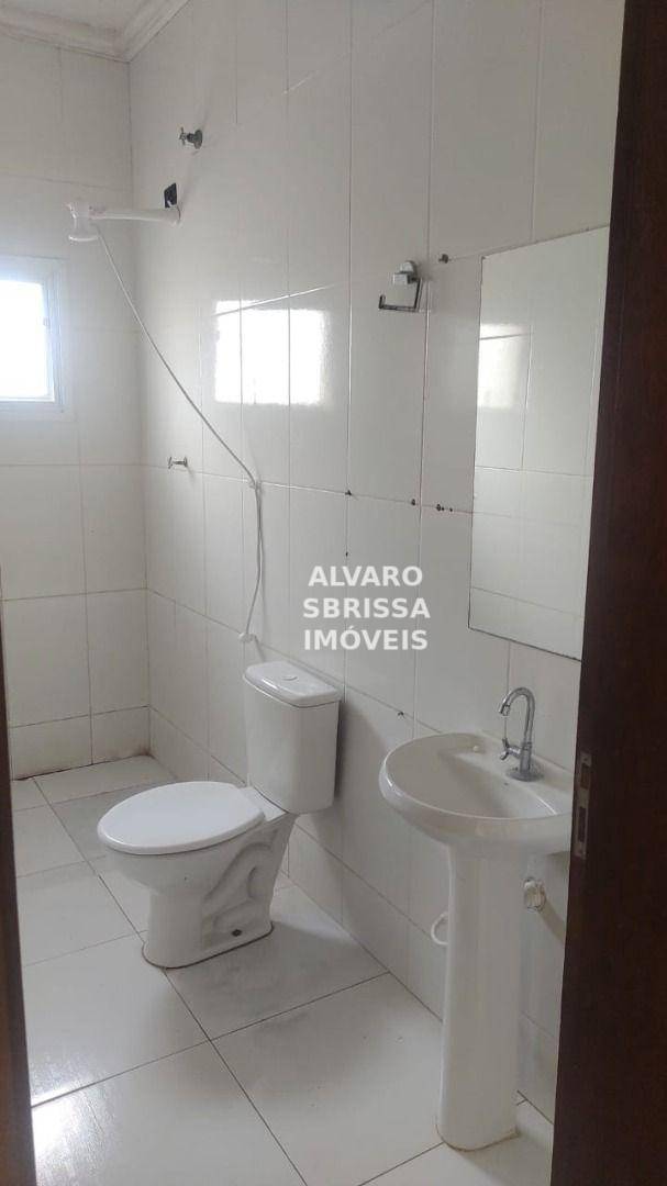 Casa à venda com 2 quartos, 120m² - Foto 4