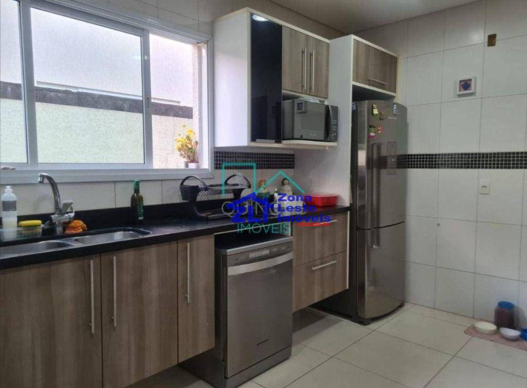 Sobrado à venda com 3 quartos, 220m² - Foto 12