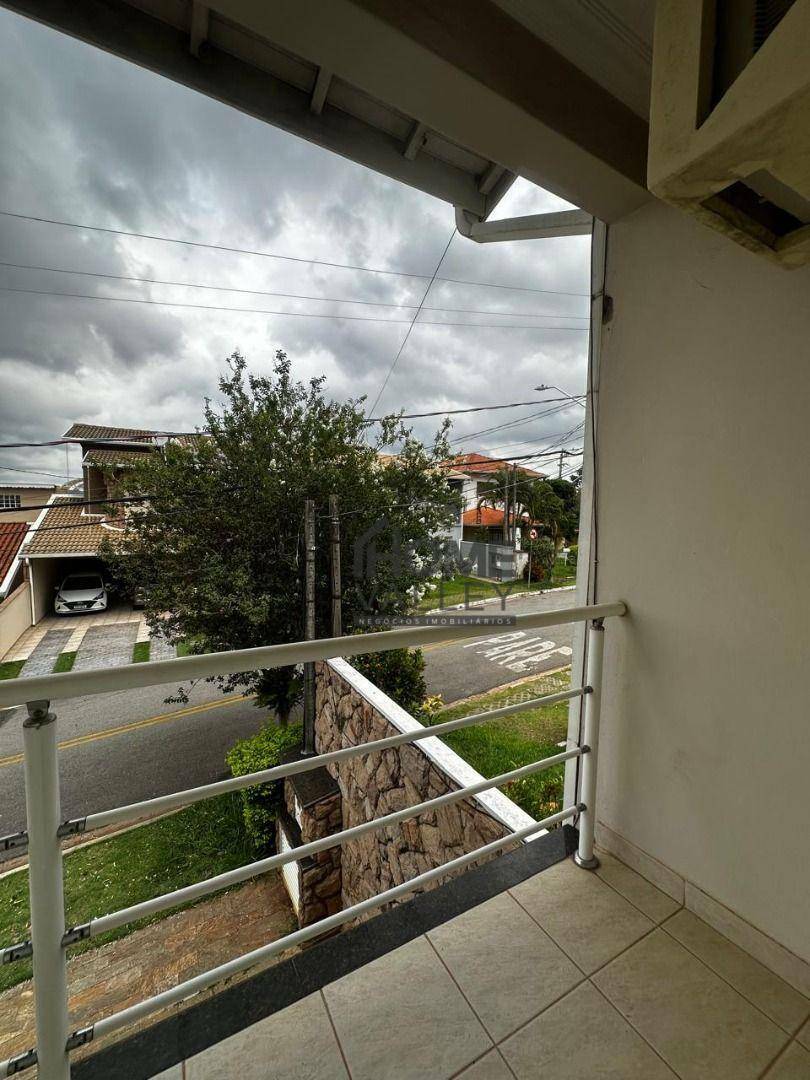 Casa de Condomínio à venda com 3 quartos, 234m² - Foto 47