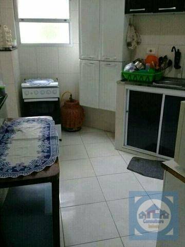 Apartamento à venda com 2 quartos, 68m² - Foto 11