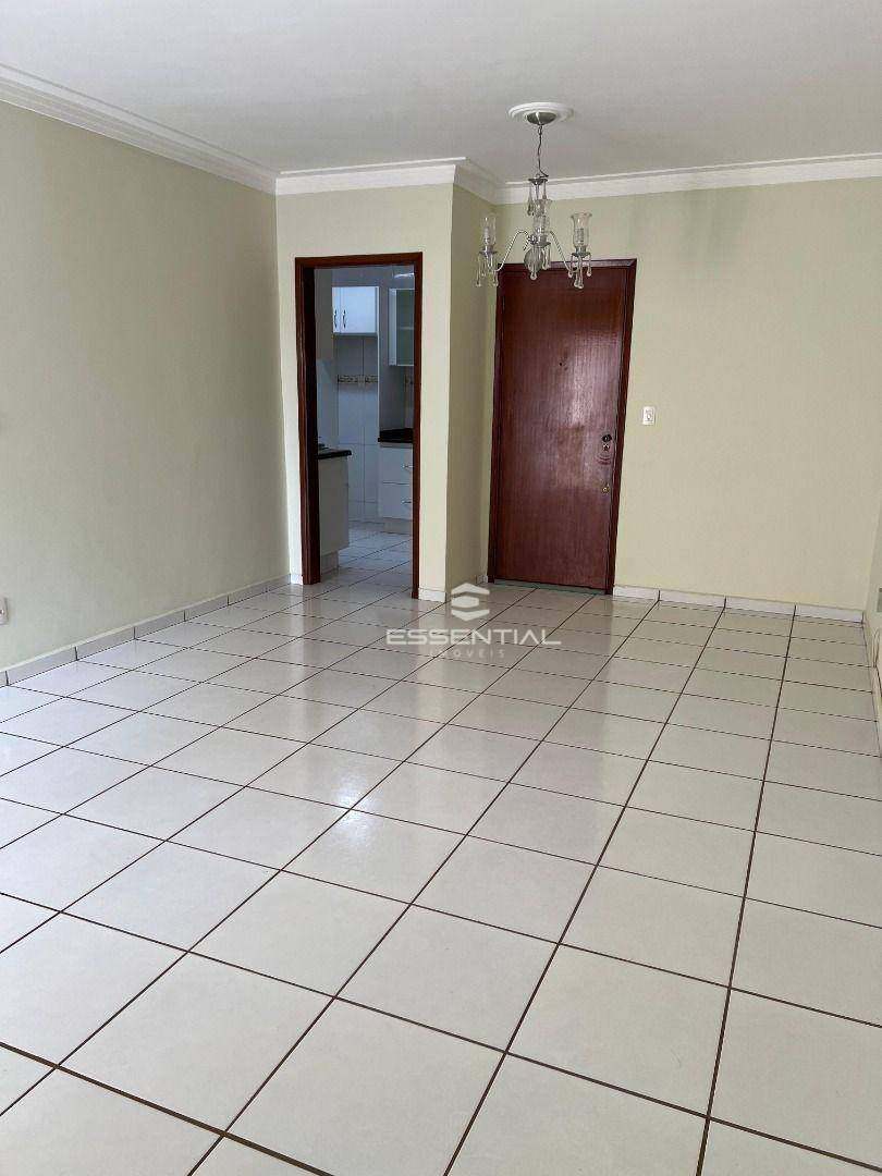 Apartamento à venda com 2 quartos, 77m² - Foto 15