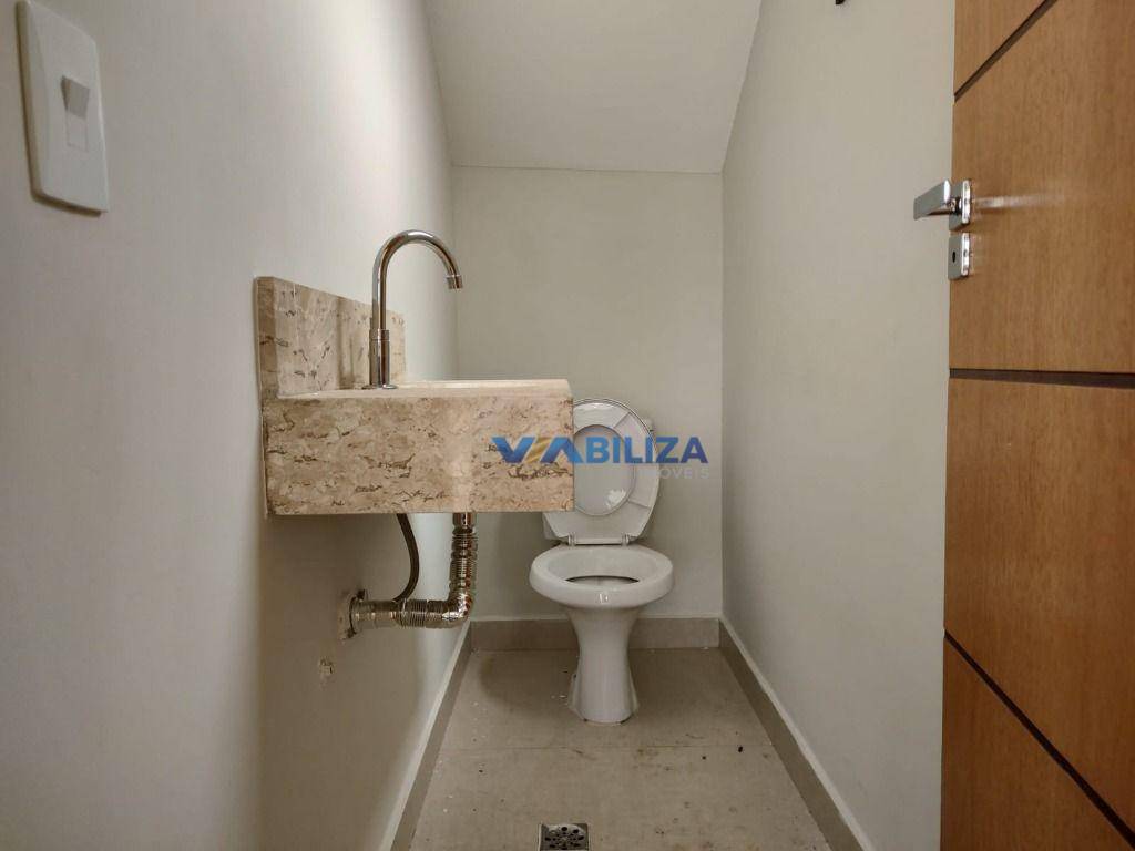 Sobrado à venda com 4 quartos, 264m² - Foto 14