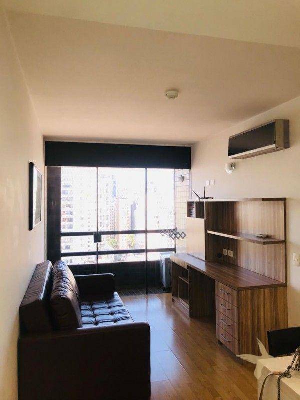 Apartamento para alugar com 1 quarto, 43m² - Foto 1