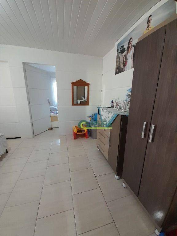 Sobrado à venda com 5 quartos, 200m² - Foto 27