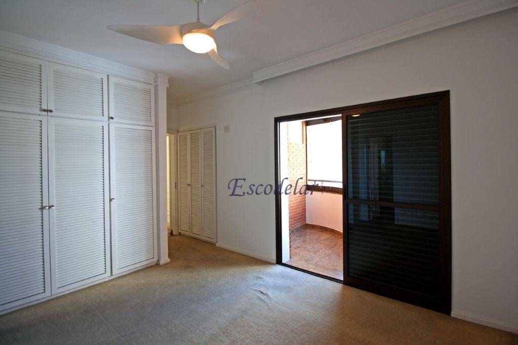 Apartamento à venda com 3 quartos, 181m² - Foto 20