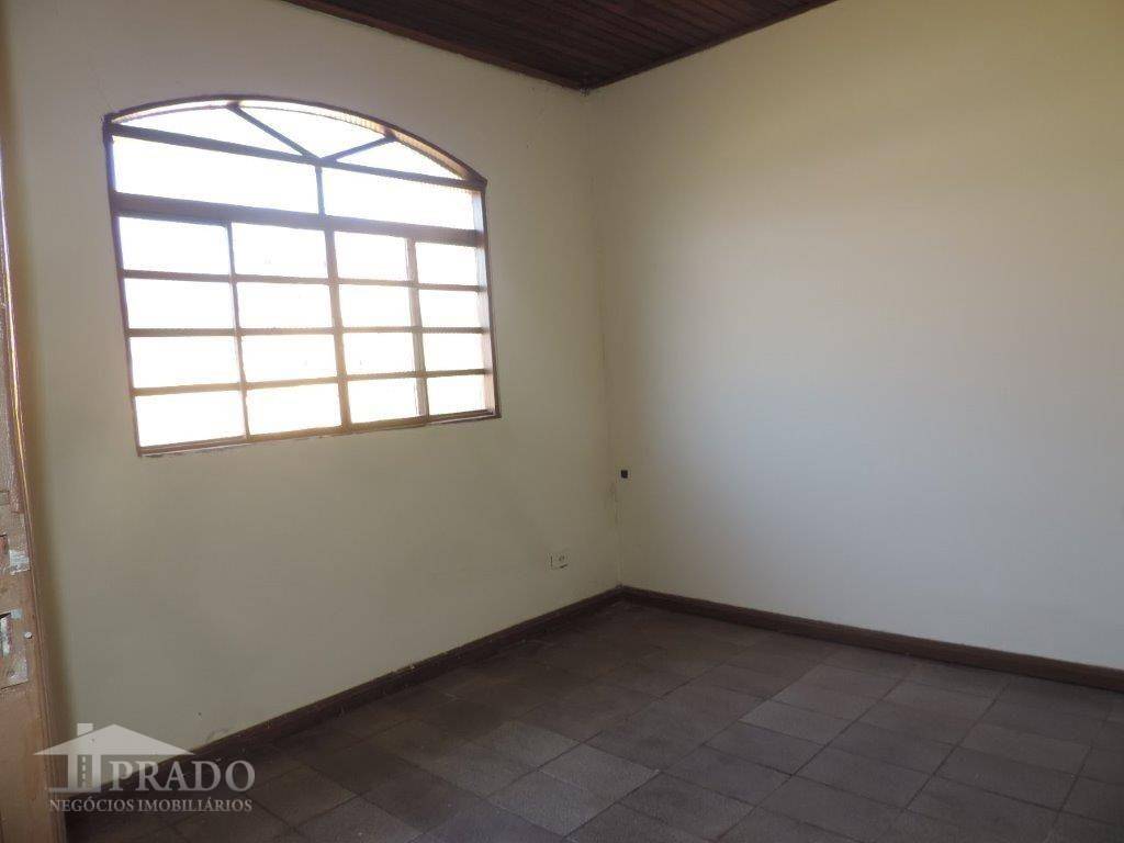 Casa à venda com 3 quartos, 200m² - Foto 19