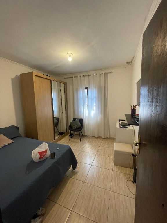 Casa à venda com 2 quartos, 100m² - Foto 7