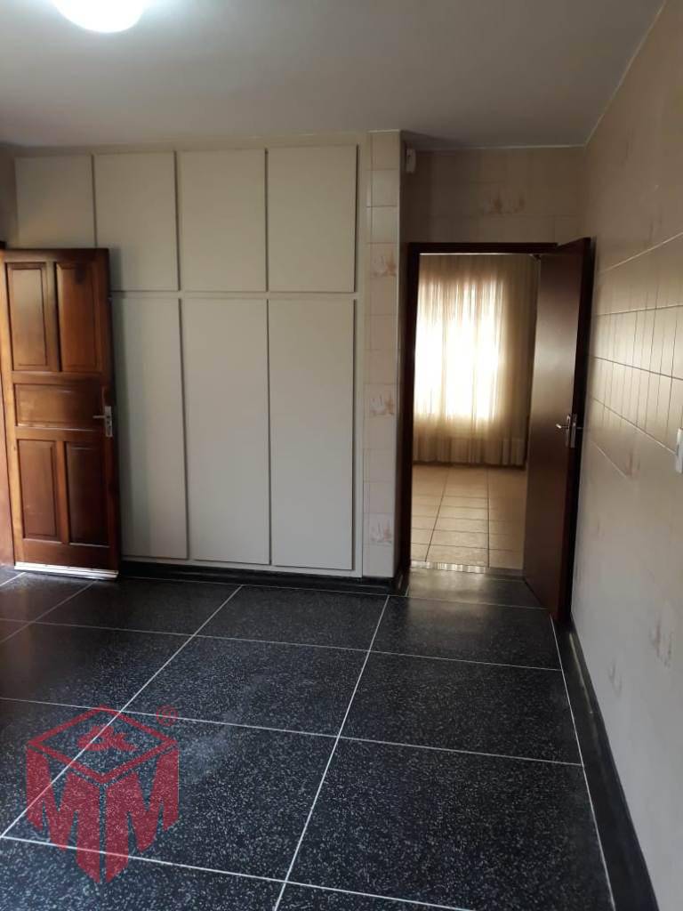 Casa à venda e aluguel com 2 quartos, 150m² - Foto 4