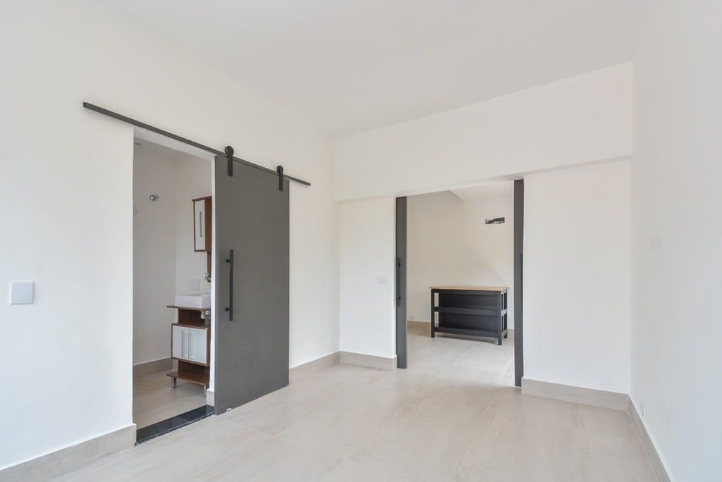 Apartamento à venda com 2 quartos, 75m² - Foto 19