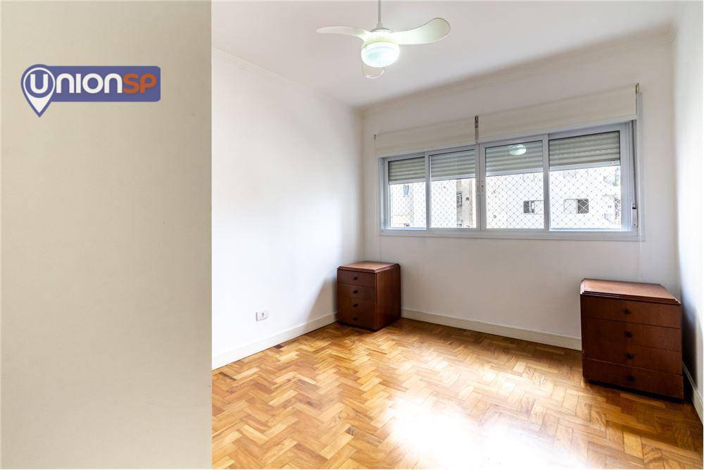 Apartamento à venda com 2 quartos, 68m² - Foto 8