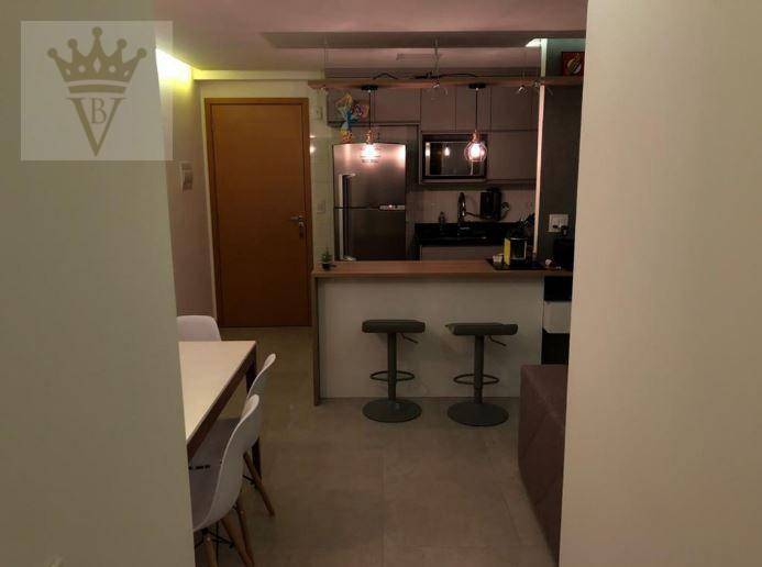 Apartamento à venda com 2 quartos, 60m² - Foto 5