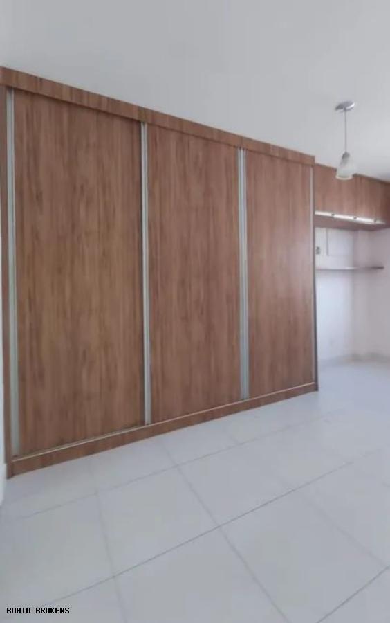 Apartamento à venda com 3 quartos, 75m² - Foto 4