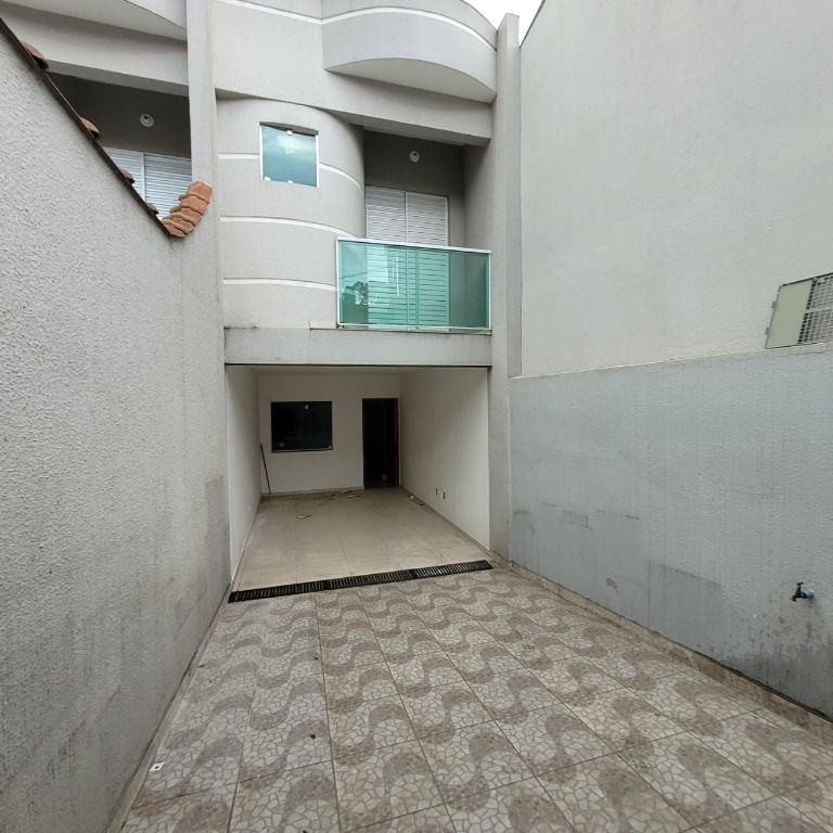 Sobrado à venda com 3 quartos, 120m² - Foto 6