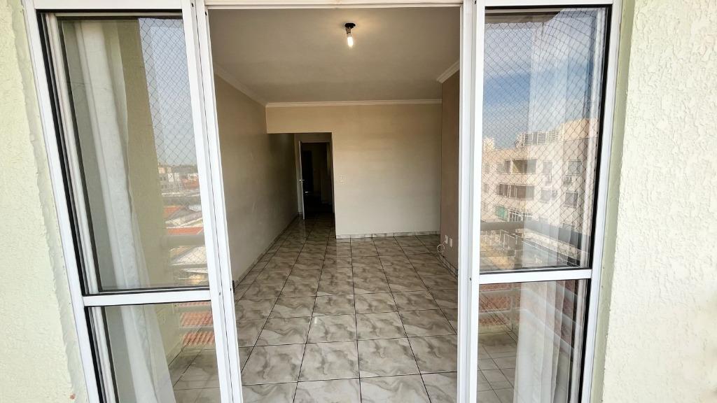 Apartamento à venda com 3 quartos, 109m² - Foto 18