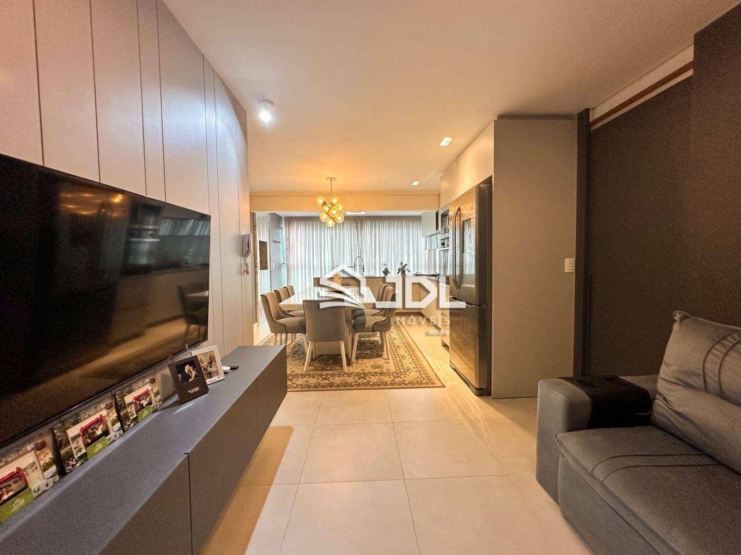 Apartamento à venda com 2 quartos, 85m² - Foto 19