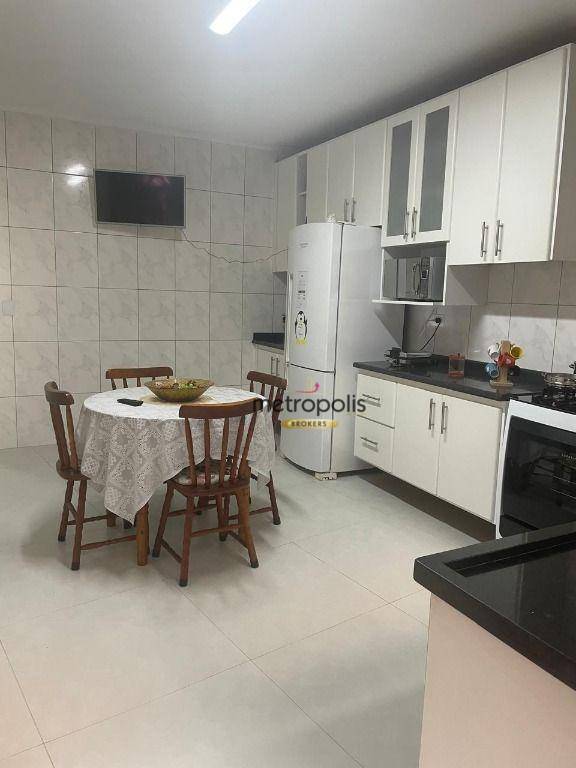 Sobrado à venda com 3 quartos, 263m² - Foto 13