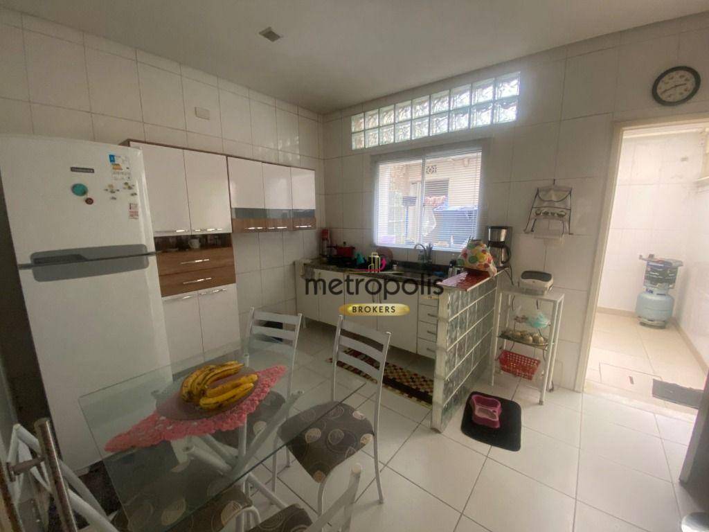 Sobrado para alugar com 2 quartos, 160m² - Foto 5