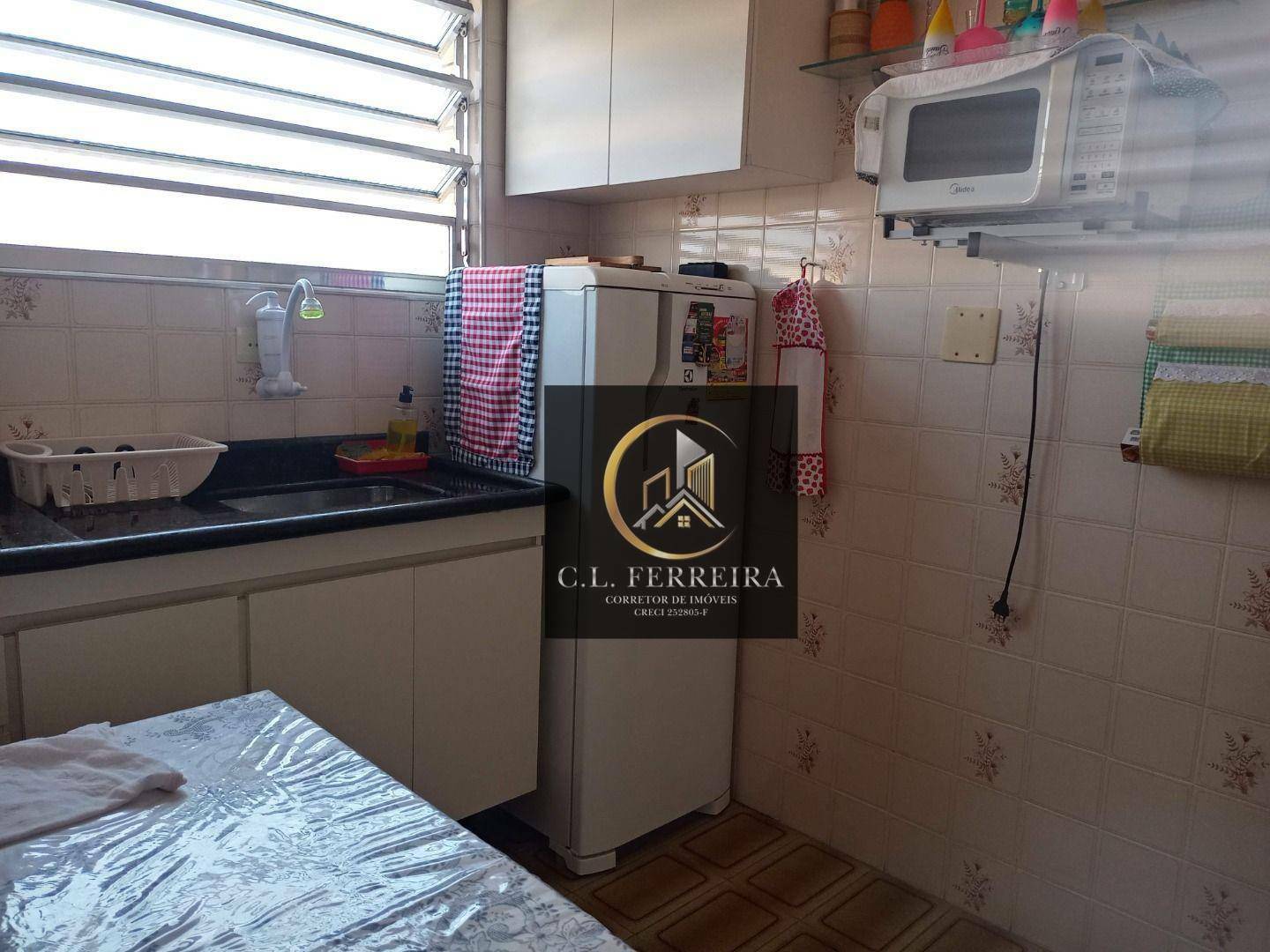 Apartamento à venda com 1 quarto, 40m² - Foto 9