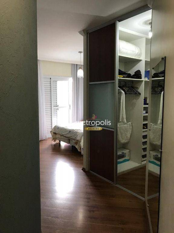 Sobrado à venda com 3 quartos, 200m² - Foto 13