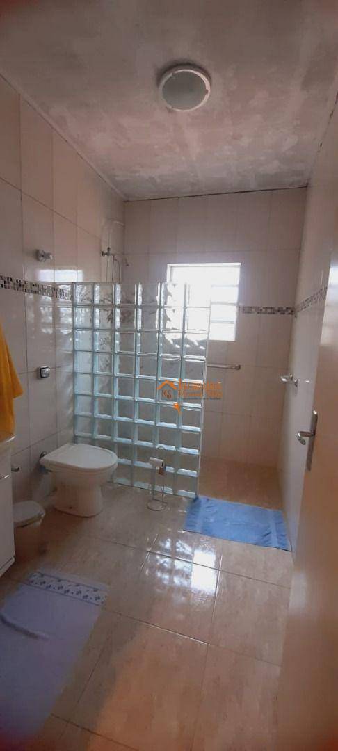 Sobrado à venda com 2 quartos, 180m² - Foto 8